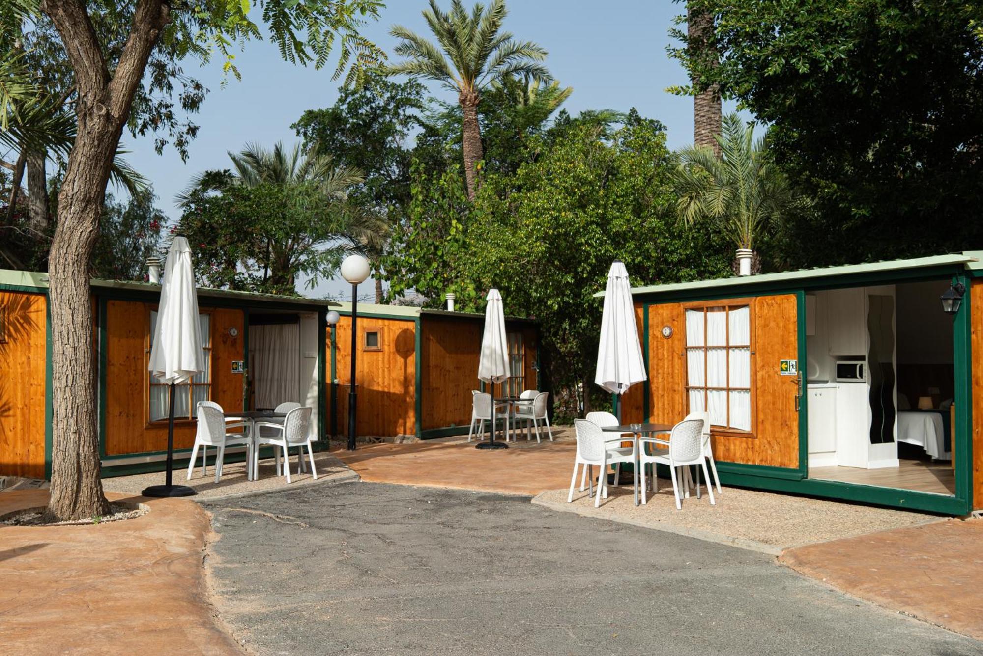 Camping Las Palmeras Кревильенте Экстерьер фото